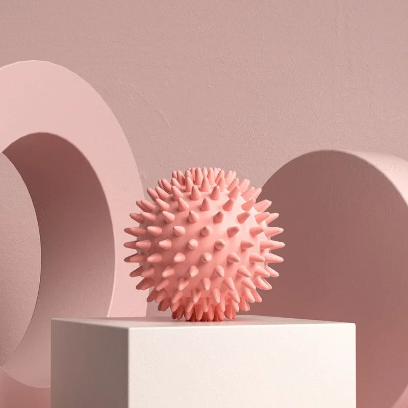 Foot Massage Ball with Spikes Pilates Yoga Sports Fitness Muscle Relaxation Massage Ball Plantar Fasciitis Therapy Ball AMQ001