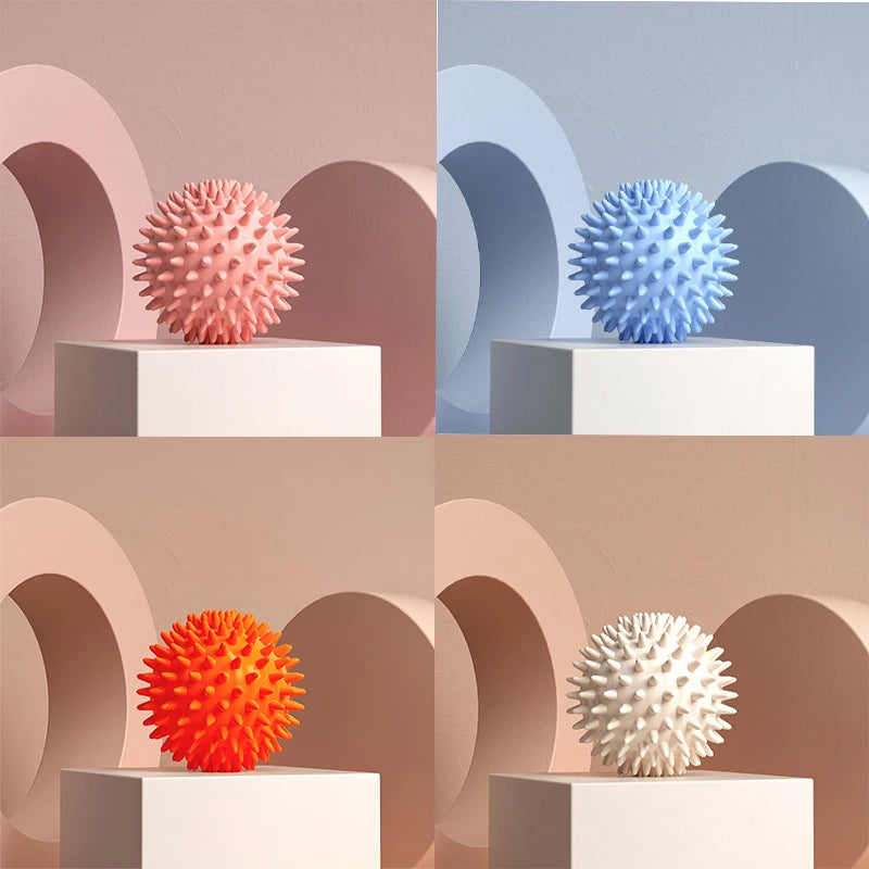 Foot Massage Ball with Spikes Pilates Yoga Sports Fitness Muscle Relaxation Massage Ball Plantar Fasciitis Therapy Ball AMQ001