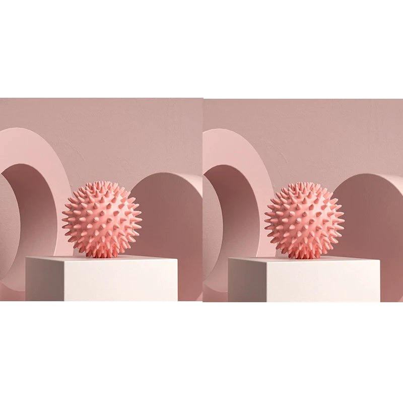 Foot Massage Ball with Spikes Pilates Yoga Sports Fitness Muscle Relaxation Massage Ball Plantar Fasciitis Therapy Ball AMQ001